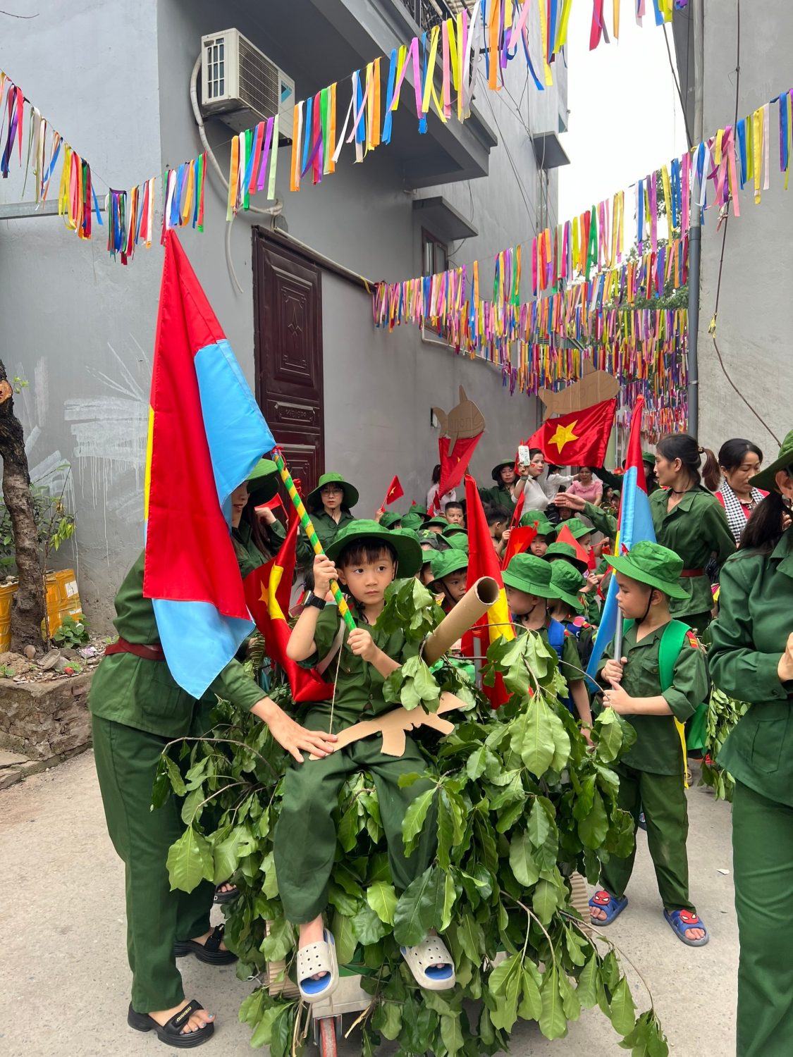 Chào mừng 50 năm giải phóng miền nam 30/4 / 1975- 30/4/2025