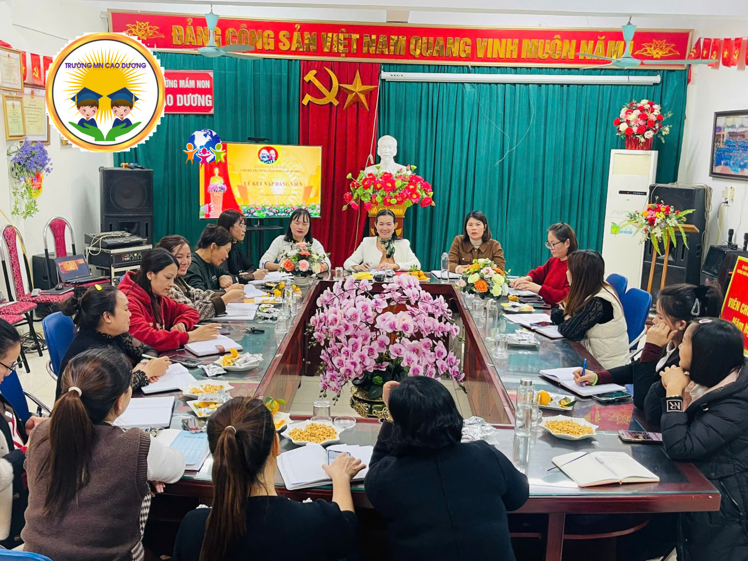 Một số hình ảnh kết nạp Đảng viên mới của Trường MN Cao Dương